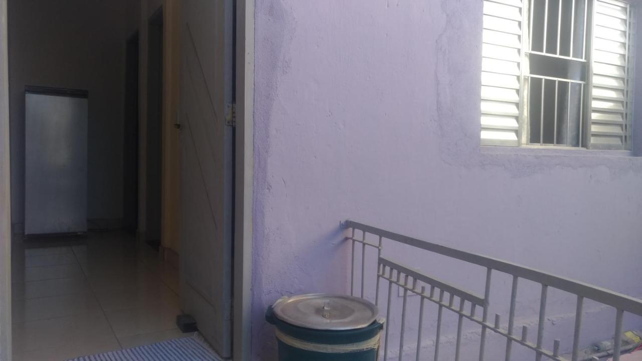 Hostel Familia Quartos Privado Proximo Aeroporto Int Guarulhos Sp Taxi 24 Hrs Exterior foto